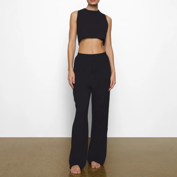 SKIMS BOYFRIEND LOOSE PANTS ONYX - Picture 5 of 8